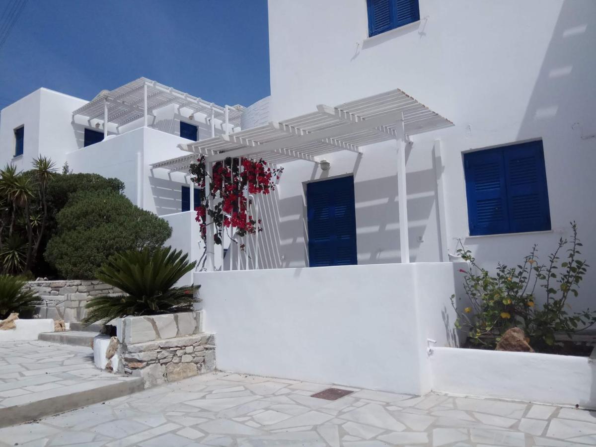 Nicos Studios & Apartments Logaras Dış mekan fotoğraf
