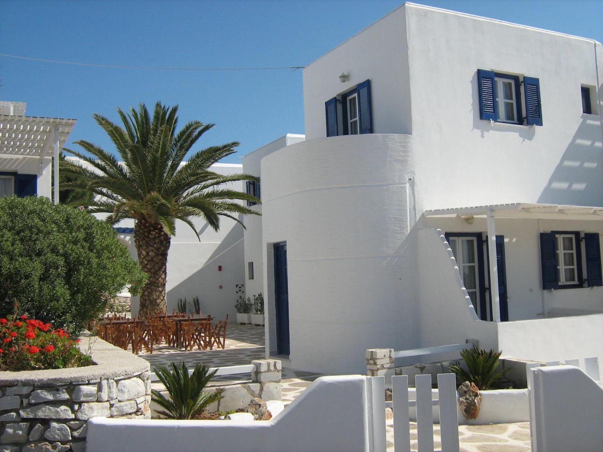 Nicos Studios & Apartments Logaras Dış mekan fotoğraf