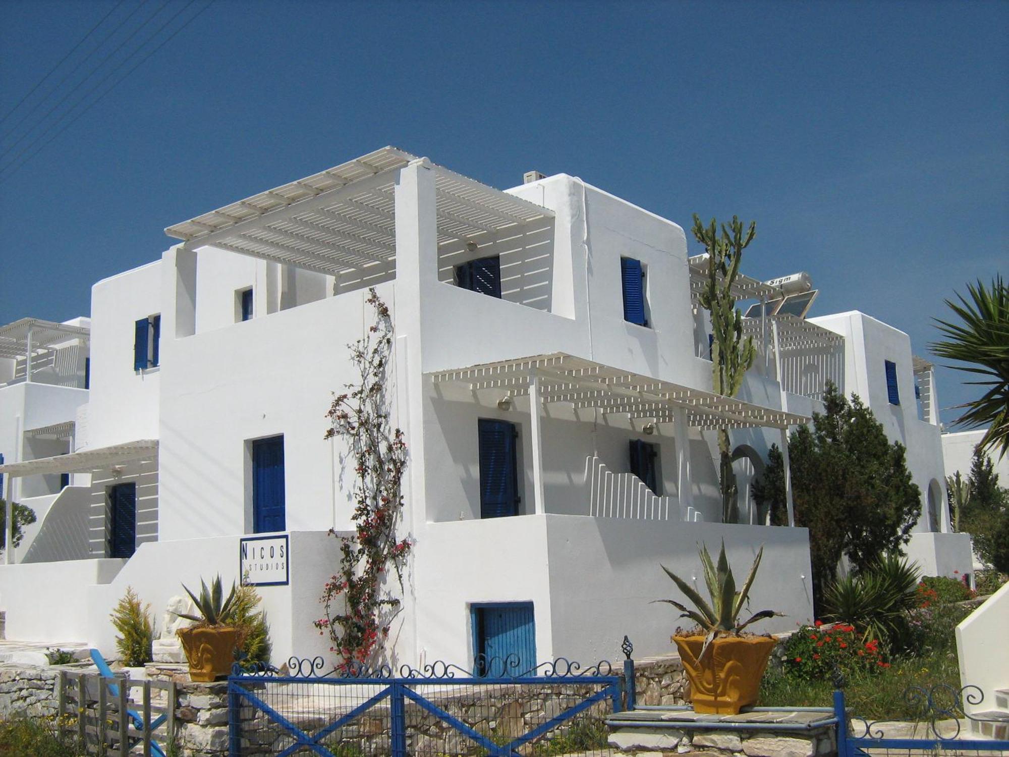 Nicos Studios & Apartments Logaras Dış mekan fotoğraf