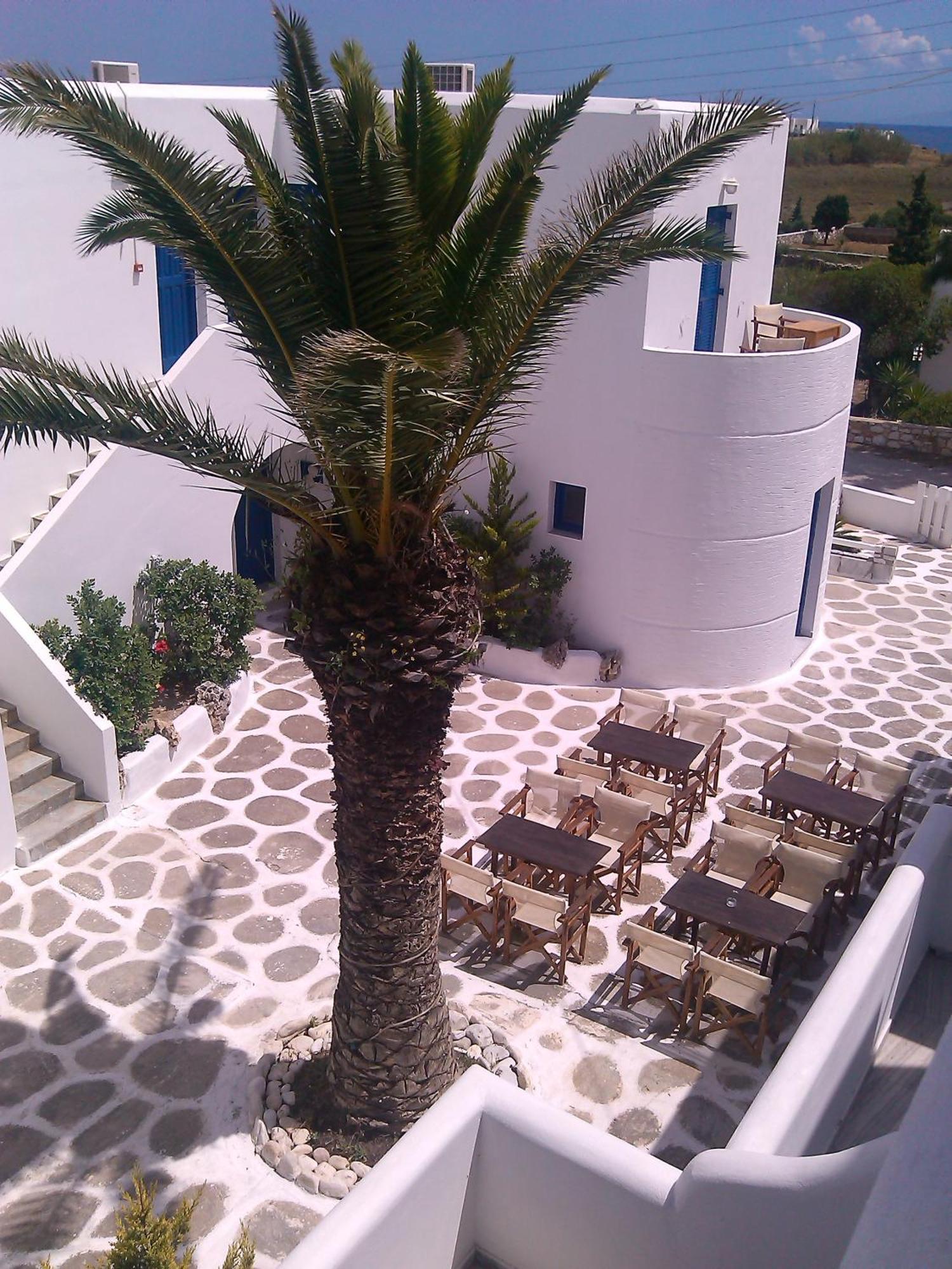 Nicos Studios & Apartments Logaras Dış mekan fotoğraf
