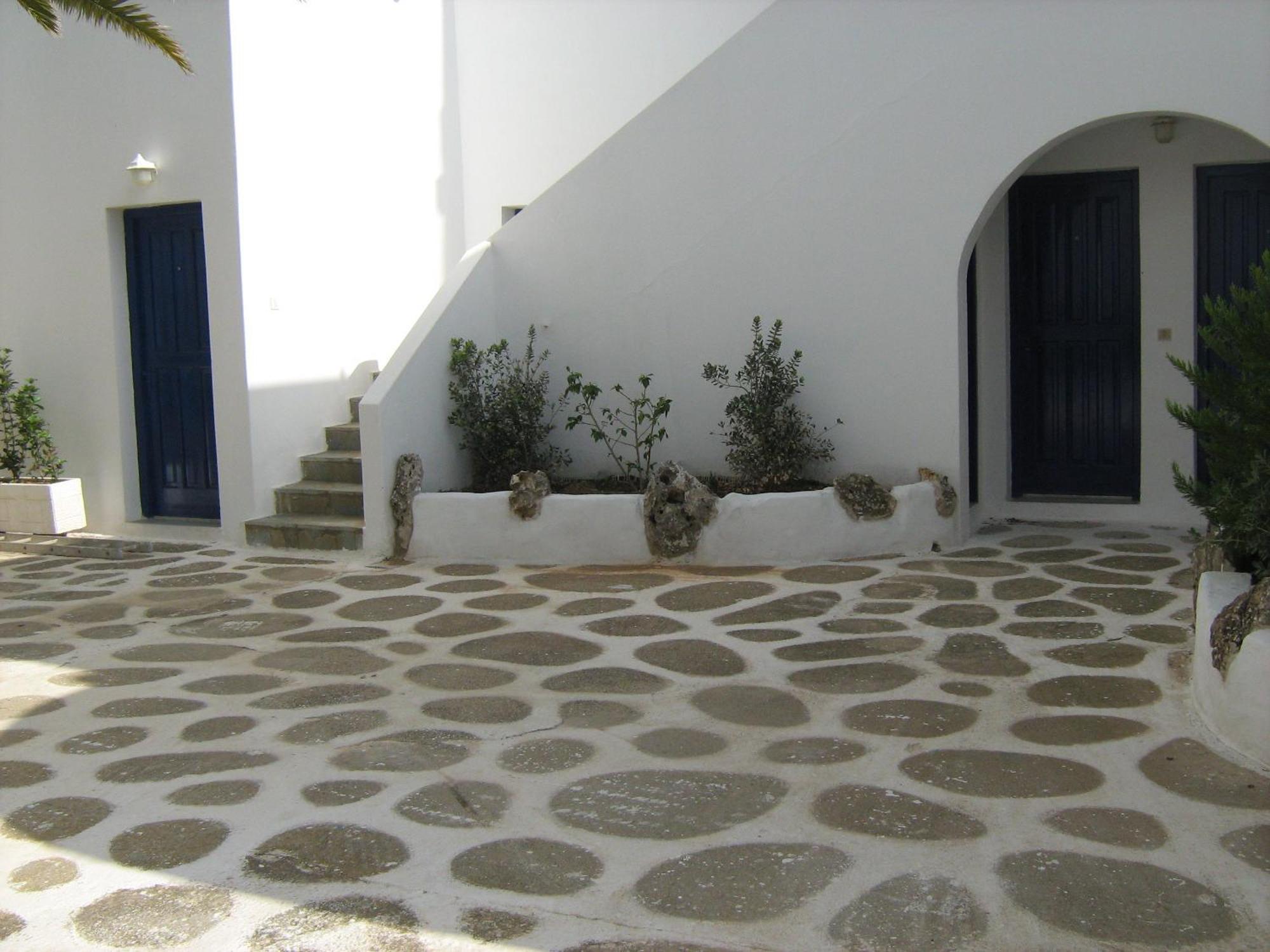 Nicos Studios & Apartments Logaras Dış mekan fotoğraf