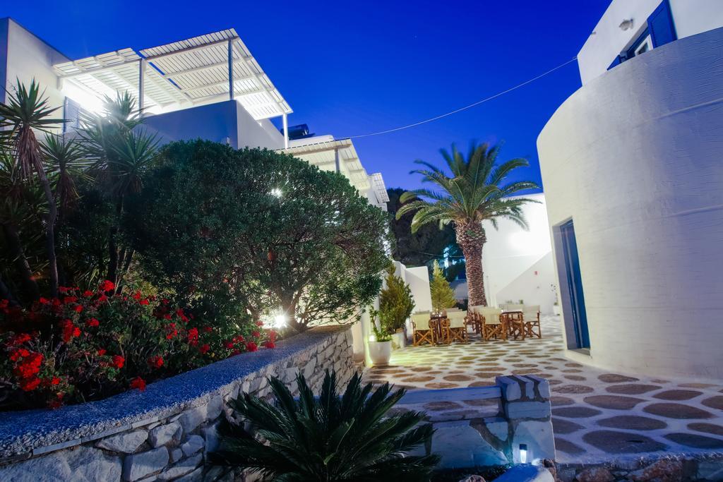 Nicos Studios & Apartments Logaras Dış mekan fotoğraf