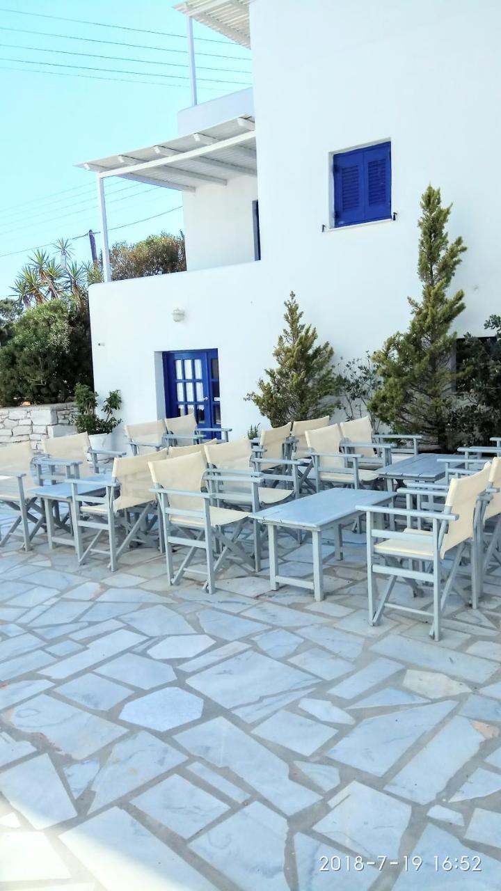 Nicos Studios & Apartments Logaras Dış mekan fotoğraf